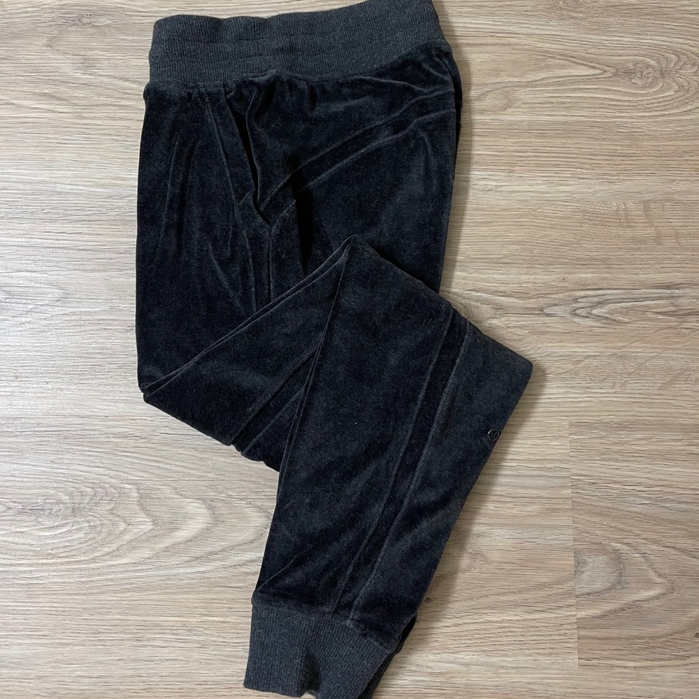 Lululemon Warm Down Jogger *Velour